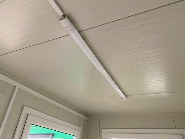 Contenedor Oficina 4×2m - Imagen 3